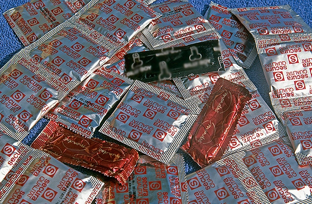 ����: GLOBAL LOOK press